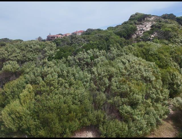 1,145M² VACANT LAND FOR SALE IN PARADISE BEACH